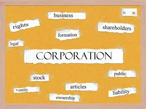 Business structure options pinned to a bulletin board